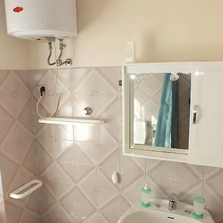 Apartment Alzi *